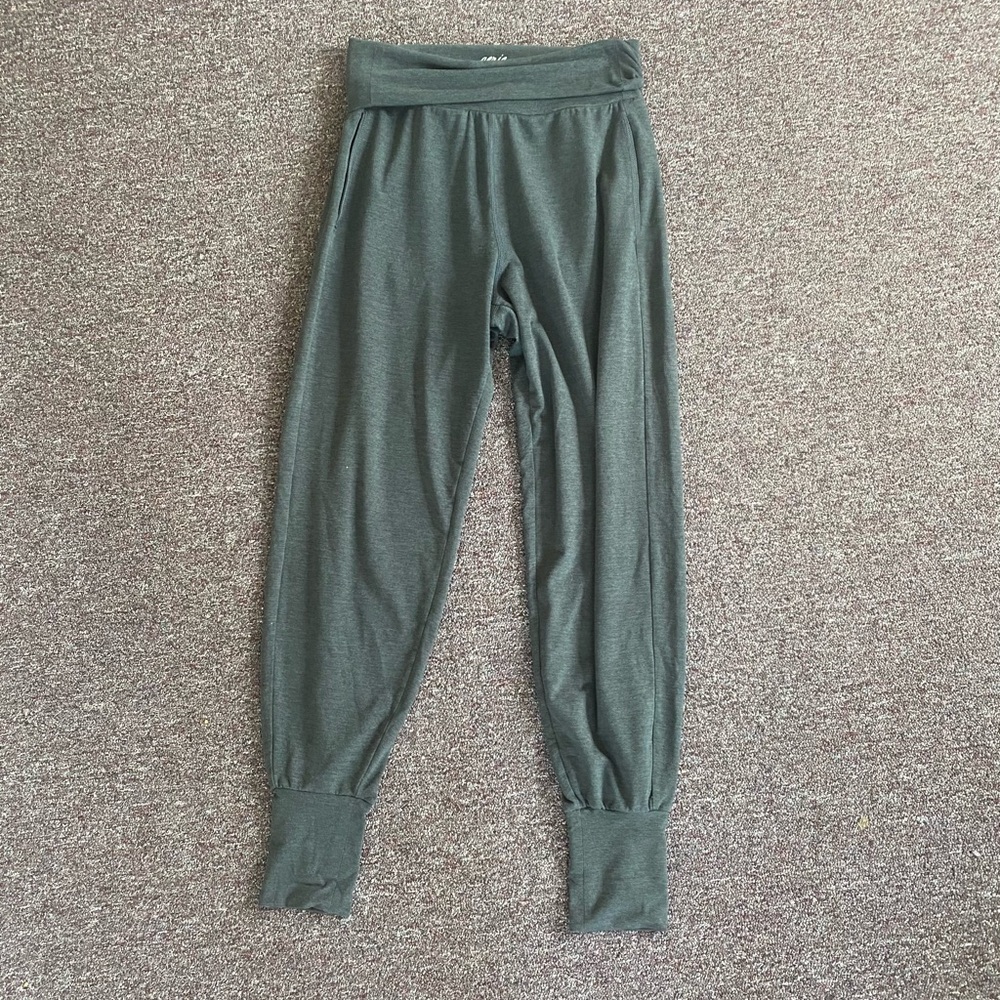 Aerie grey sweatpants